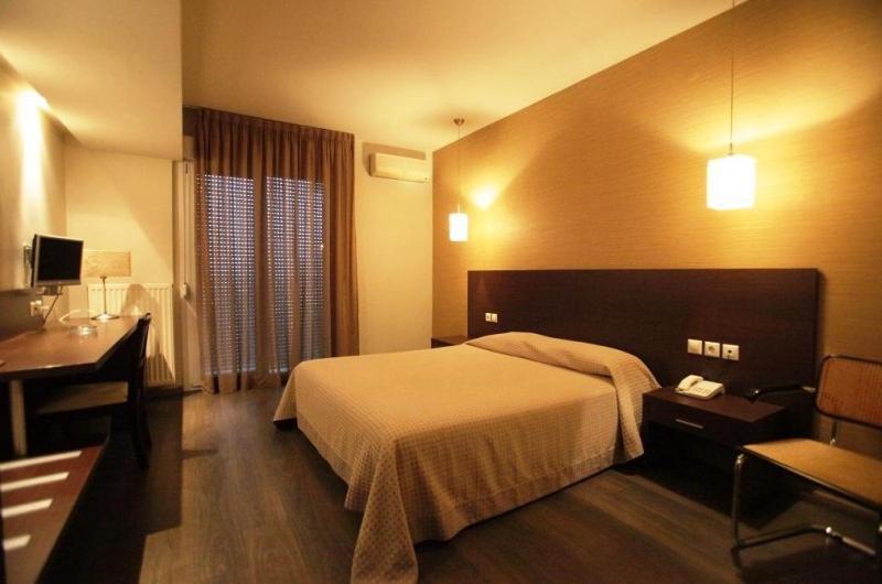 Aliakmon Hotel Kozani Pokój zdjęcie
